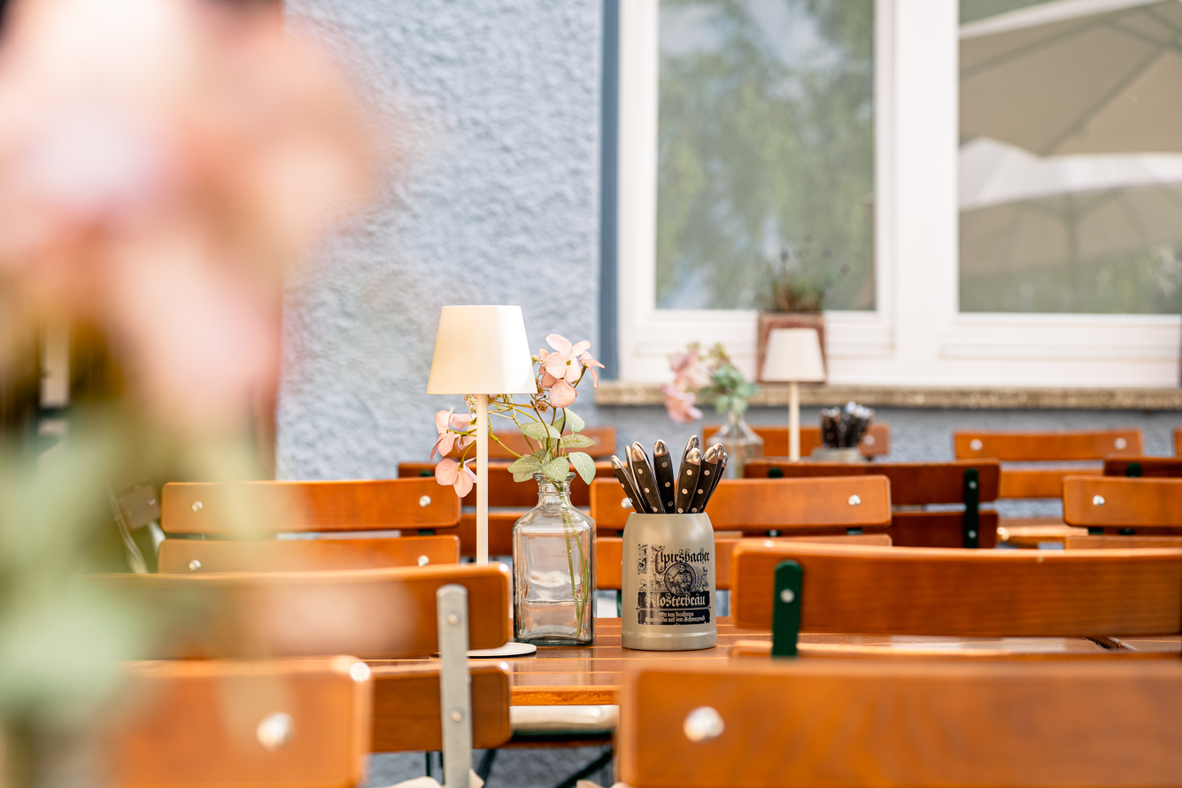 Gemütliche Ecke im Gastgarten